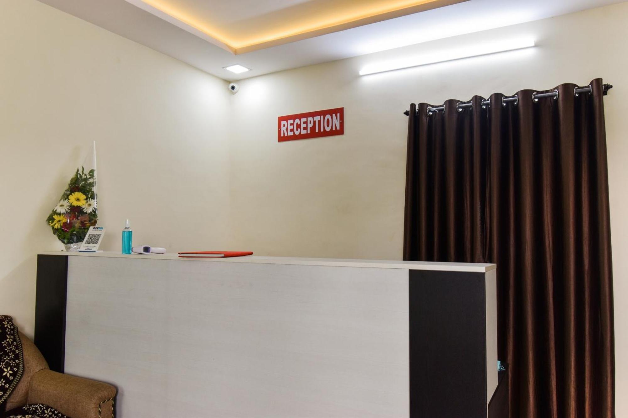 Spot On Carnival Resorts Rāipur Buitenkant foto