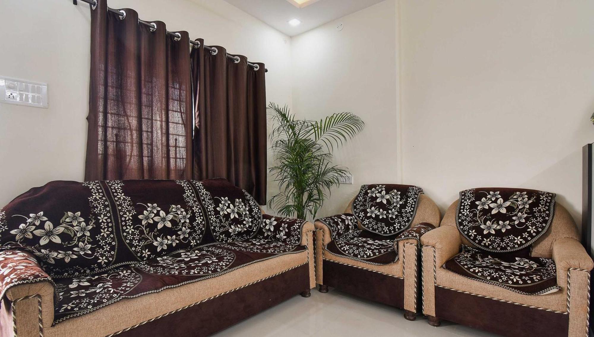 Spot On Carnival Resorts Rāipur Buitenkant foto